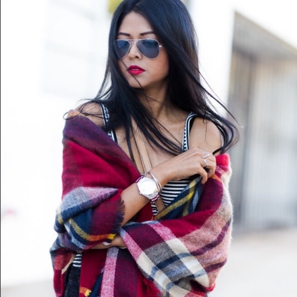 Red Plaid Blanket Scarf Preppy Fall Autumn Fringe Edges Burgundy Navy
